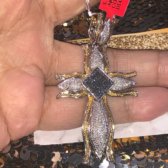 Real genuine diamond custom cross pendant NOT CZ NOT MOISSANITE Free Appraisal - Picture 3 of 10